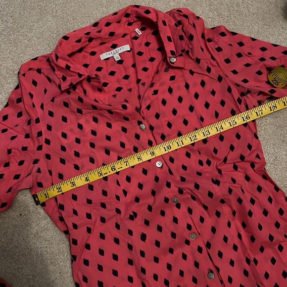 Diamond Dot Button Up Blouse - Picture 4 of 6